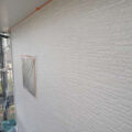 外壁サイディング　超耐候低汚染形無機塗装完了<br />
（淡色部）