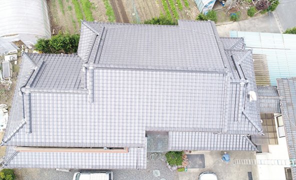 ドローンで撮影した屋根の様子