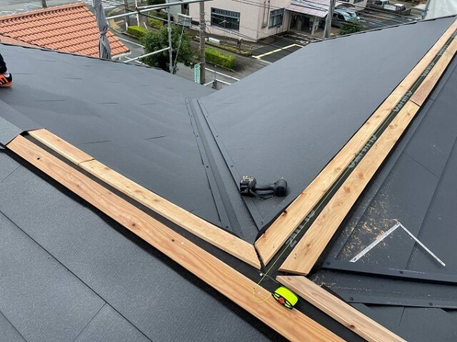 板金部の木下地　取付完了