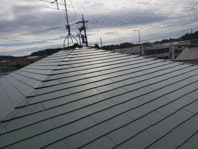 【カラーベスト屋根】低汚染遮熱塗装　２回目完了