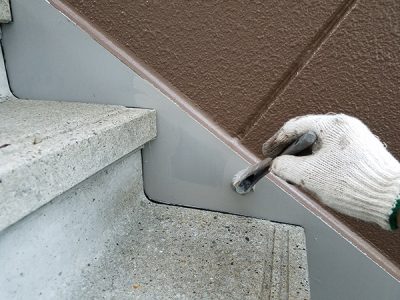 【階段ささら】塗装　２回目