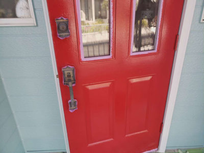【玄関ドア】外面　上塗り塗装２回目完了