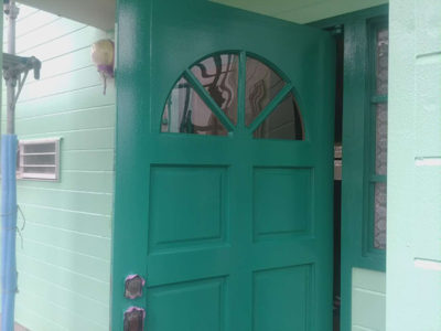 玄関ドア　シリコン塗装完了