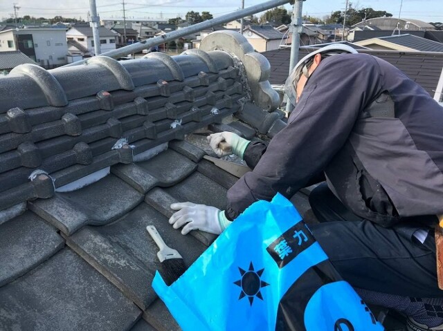 屋根漆喰塗り