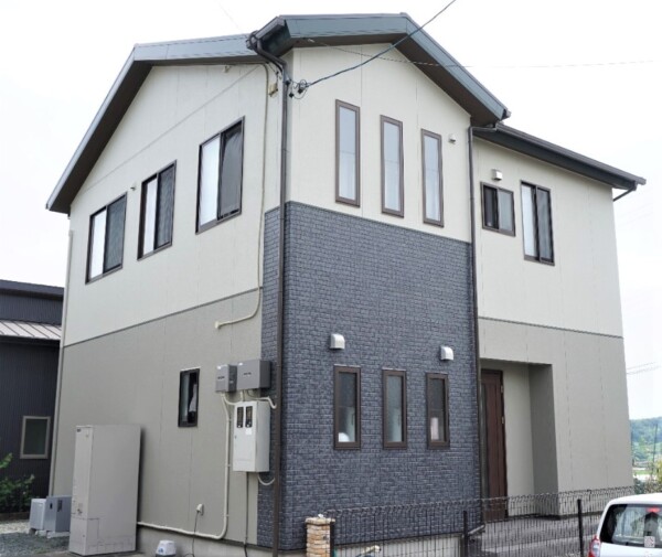 掛川市上西郷 T様 外壁サイディング多彩模様塗装