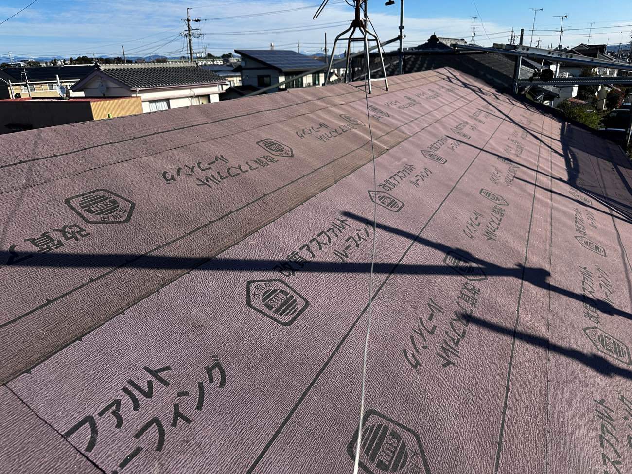 <strong>防水シート新設</strong><br>