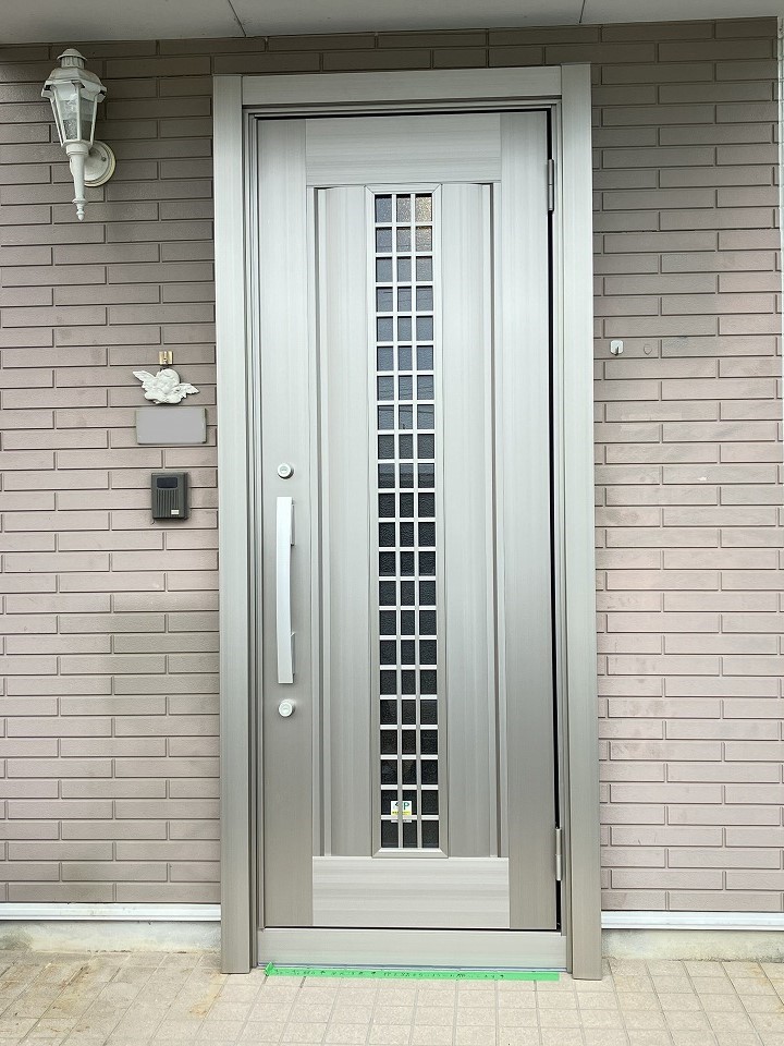 掛川市玄関ドア交換　施工後