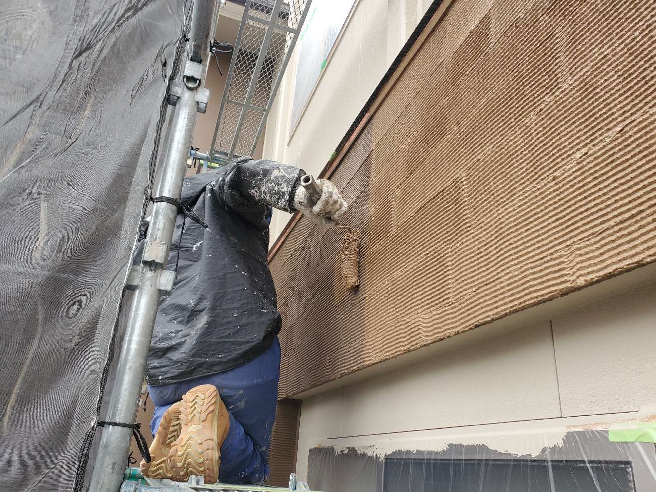 <strong> 外壁(上塗り塗装)</strong><br>