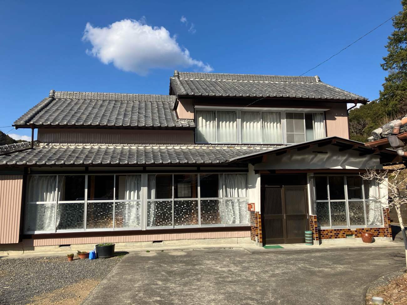 牧之原市トタン壁塗装　施工後