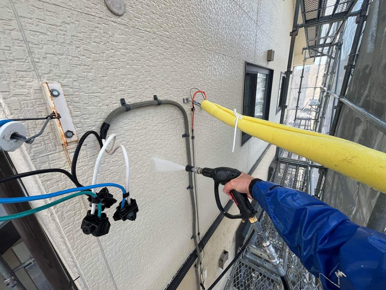 <strong>高圧洗浄</strong><br>