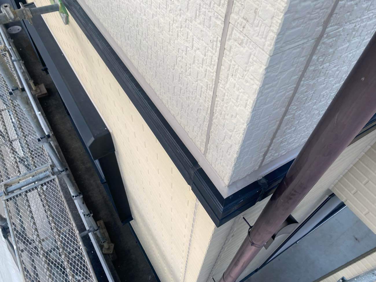 <strong>シーリング補修完了</strong><br>