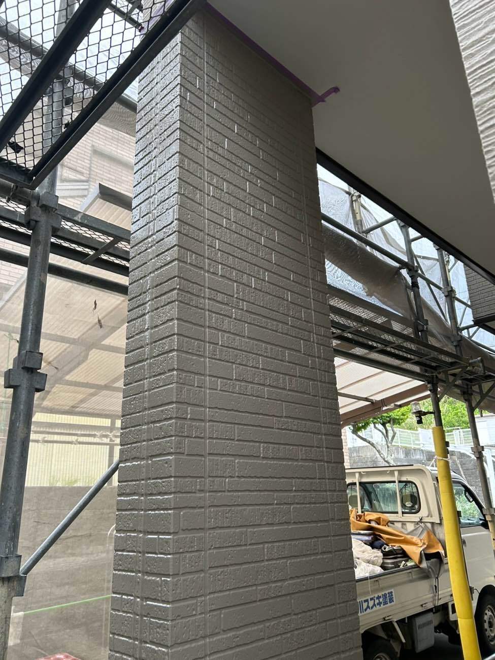 <strong>上塗り塗装 完了</strong><br>