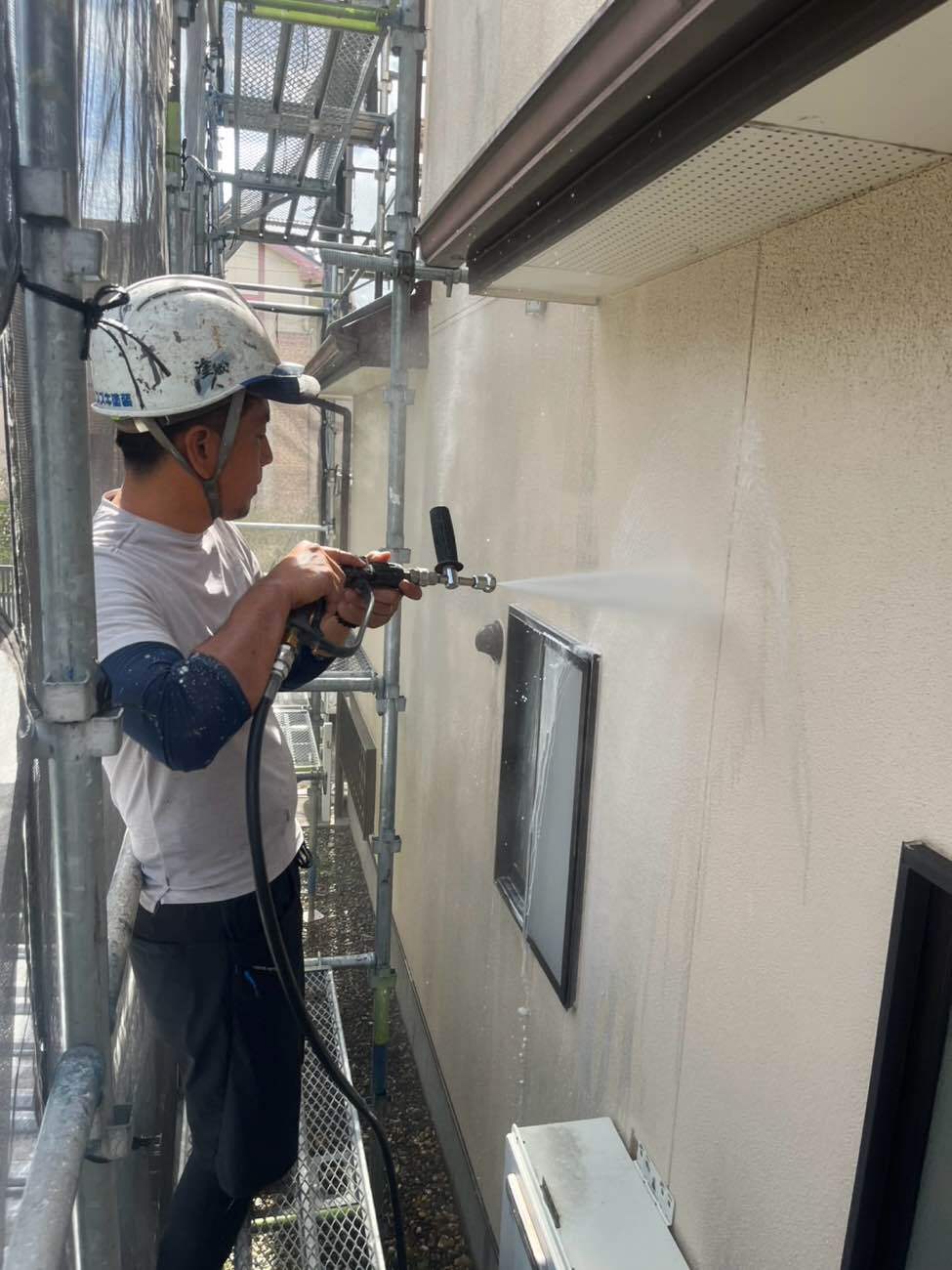 <strong>外壁 バイオ洗浄</strong></br>