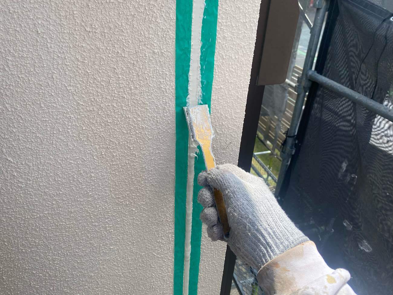 <strong>シーリング補修(均し)</strong></br>