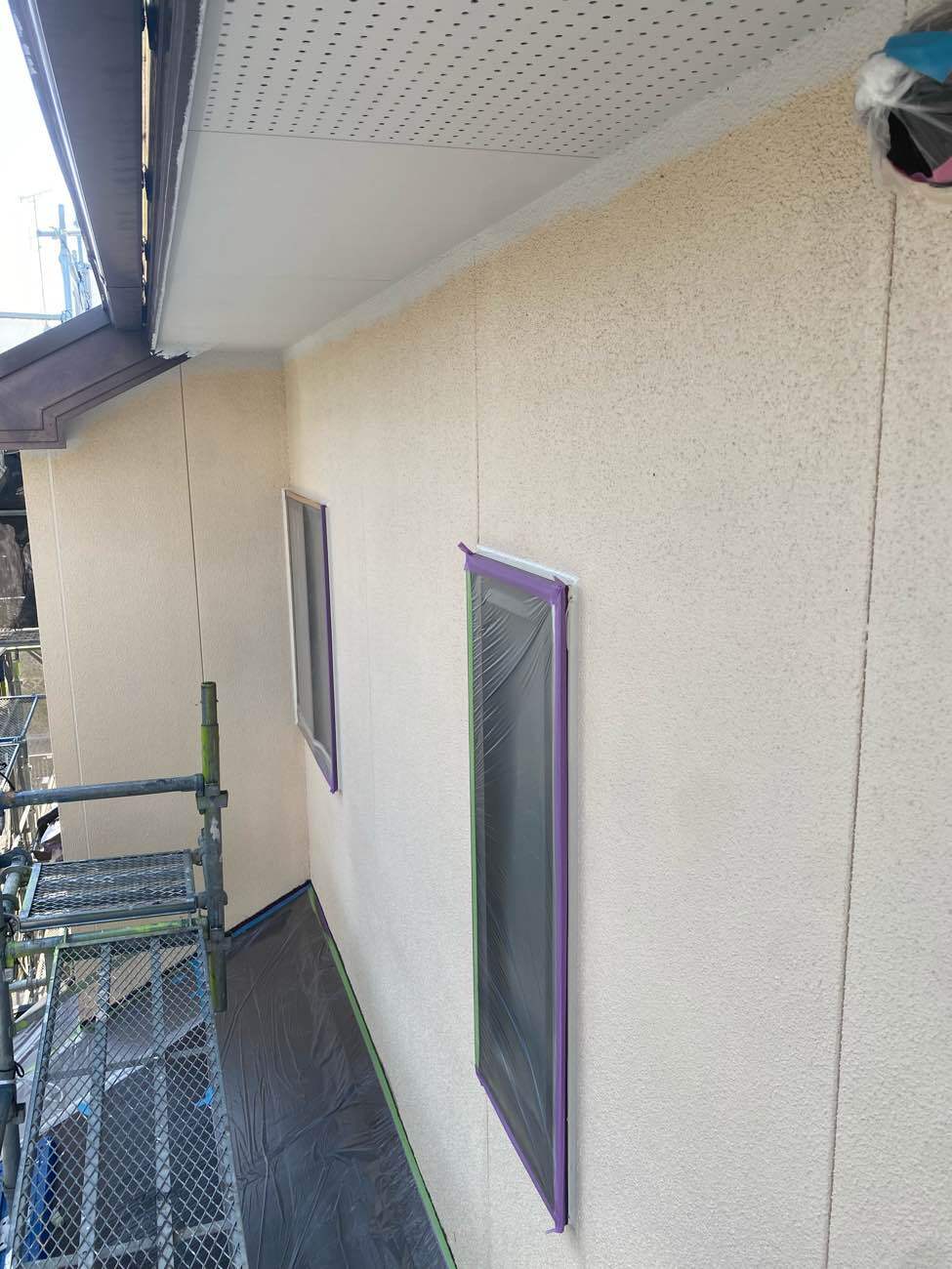 <strong>外壁 下塗り塗装 完了</strong></br>