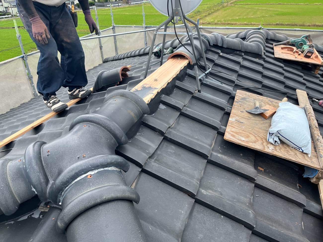 <strong>仕上げ中</strong>