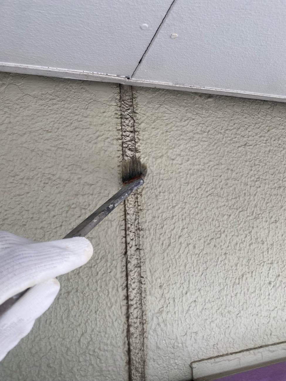 <strong>ガスケット部専用プライマー塗装</strong>