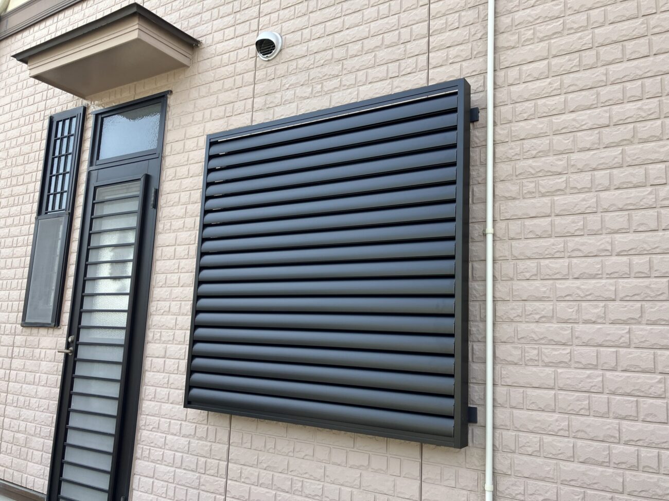 掛川市防犯ルーバー 施工後