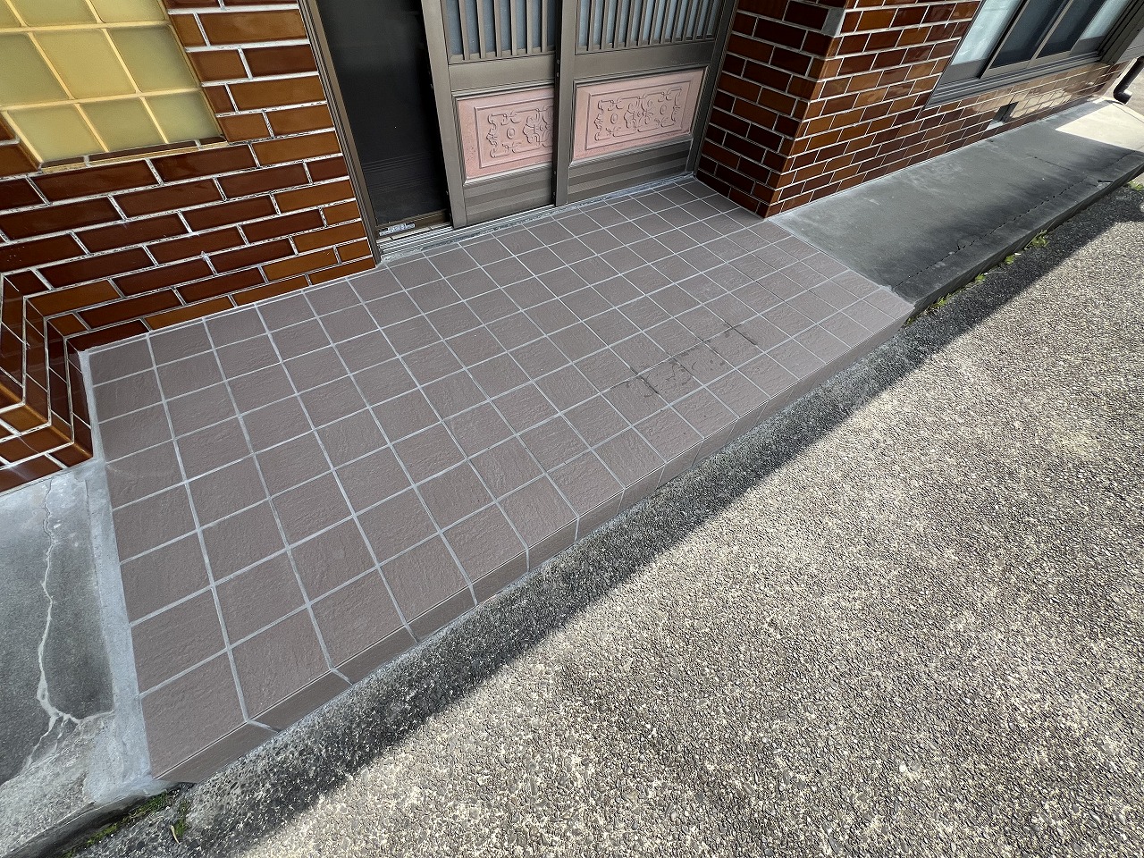 掛川市玄関タイル張替え補修 施工後