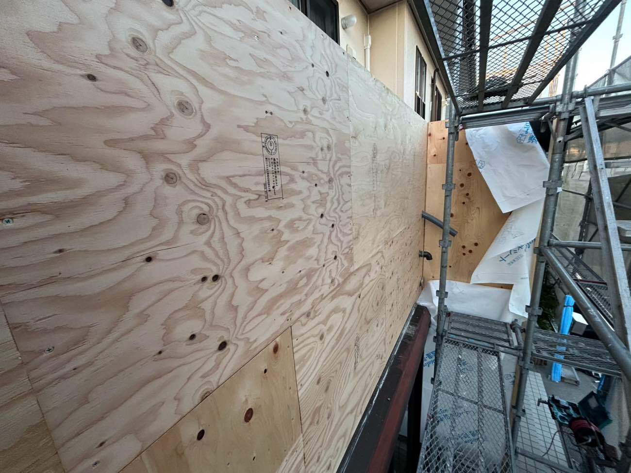 下地構造⽤合板の新設