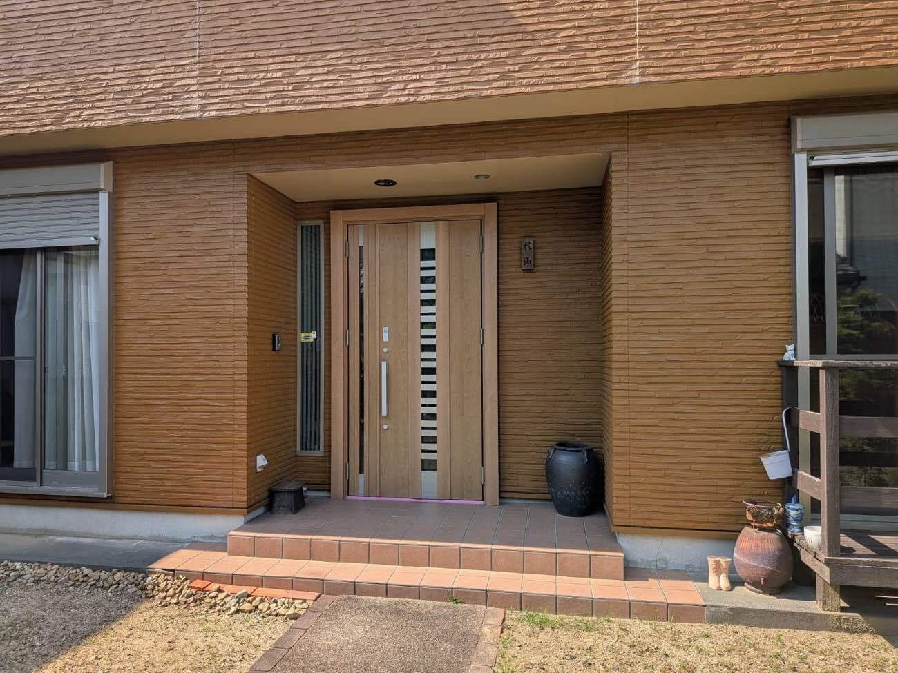 玄関ドア交換 リシェント　施工後