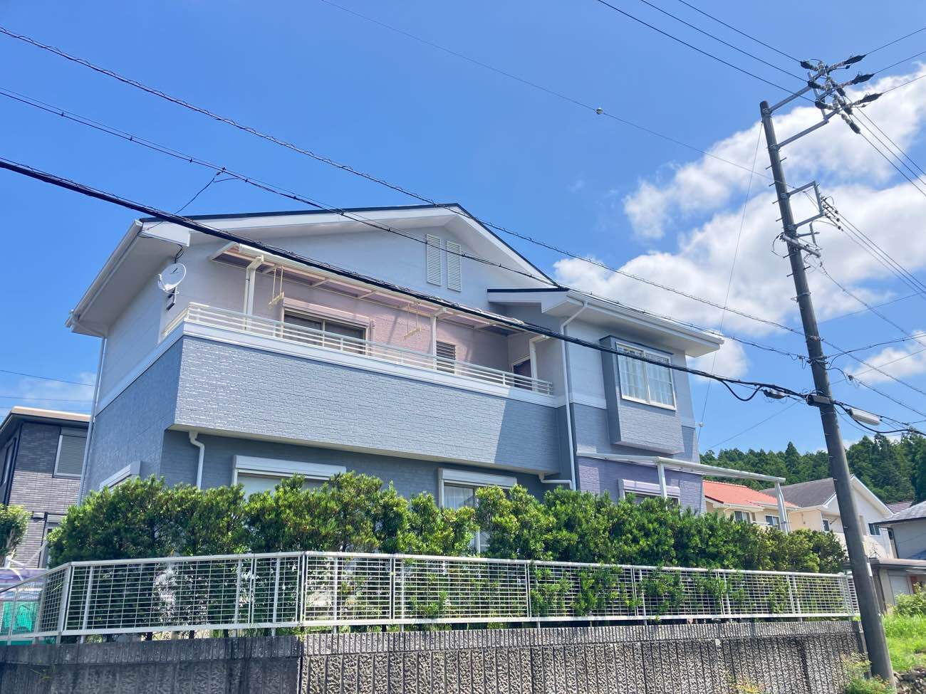 掛川市N様邸外壁屋根塗装完了写真